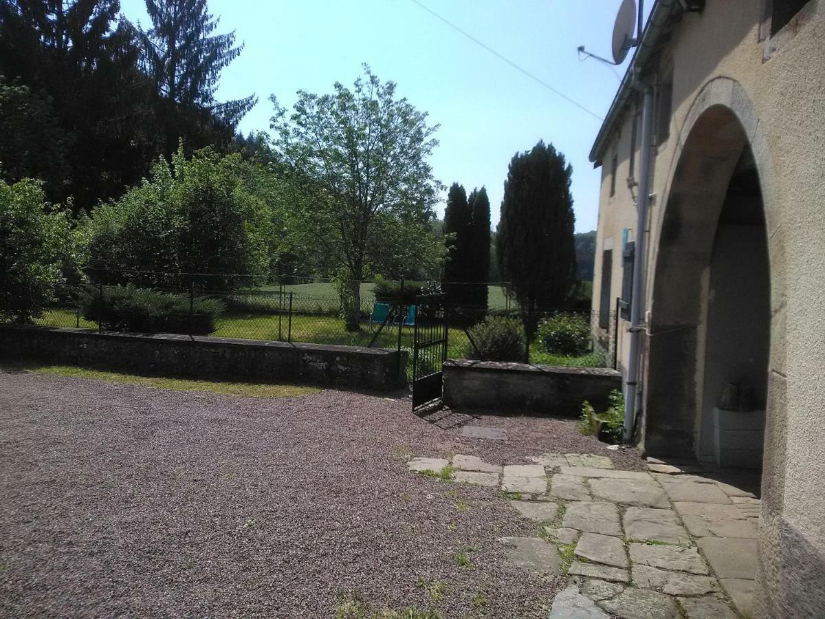 Ferme De La Grange Du Bas Βίλα Saint-Bresson Εξωτερικό φωτογραφία